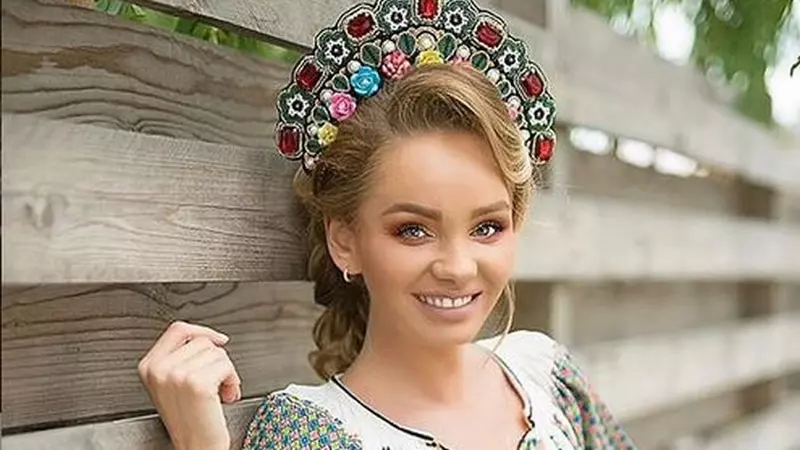 Maria Constantin face furori pe plajele din Bulgaria în ținute sexy. Se vede că ține dietă strictă, a slăbit extrem de mult!