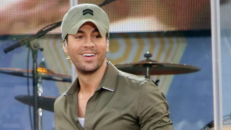  Cum arată Lucy şi Nicholas, gemenii de doi ani ai lui Enrique Iglesias și ai Annei Kurnikova