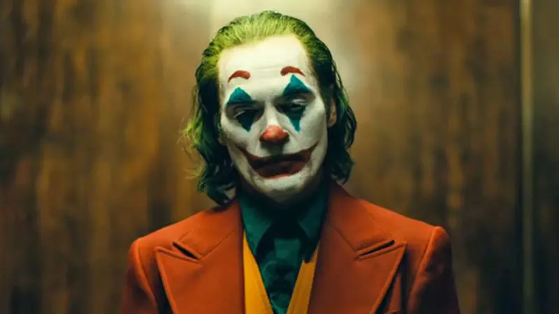 „DIETA ORIBILĂ” cu care Joaquin Phoenix a slăbit 23 de kilograme pentru rolul din JOKER. A fost atât de grea că l-a afectat psihic!