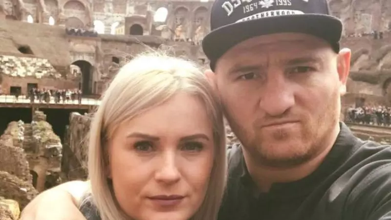 Cătălin Moroșanu are o soție superbă: e medic și sunt împreună de 17 ani! Cum a reușit s-o cucerească luptătorul K1!