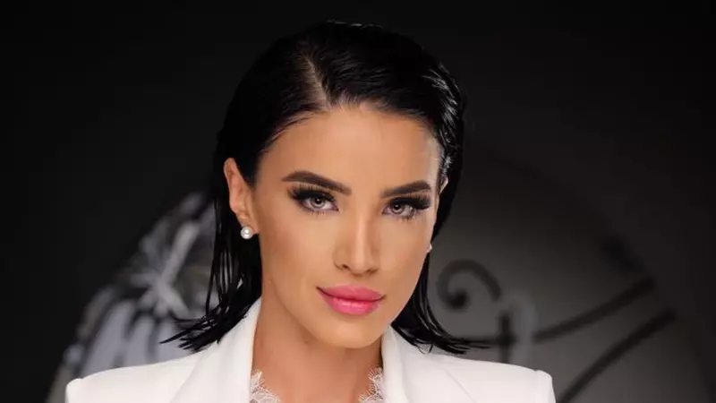 Adelina Pestrițu este nominalizată la premiile internaționale E! People Choice Awards 2019 din America