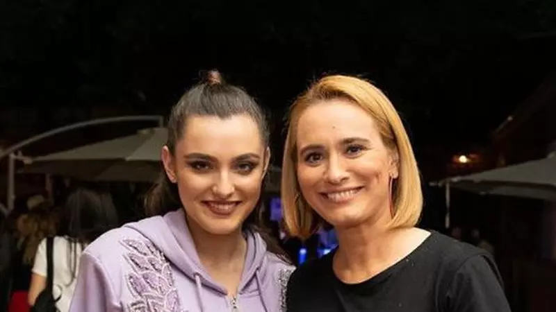 Alexia Eram s-a apucat de cântat. Cum sună prima melodie a fiicei Andreei Esca