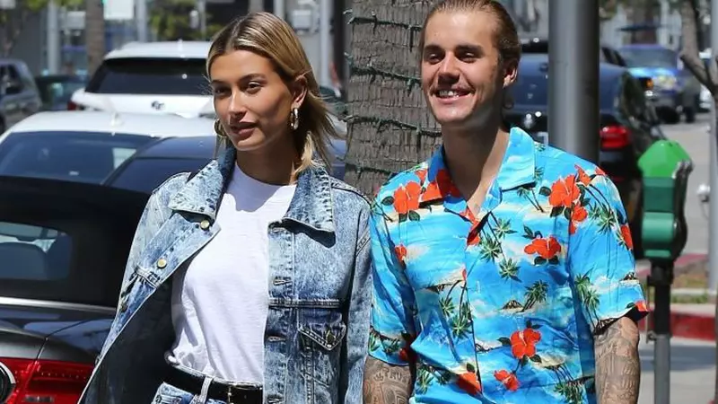Justin Bieber și Hailey Baldwin, primele imagini de la cununia religioasă. Cei doi au făcut nuntă cu 150 de invitați