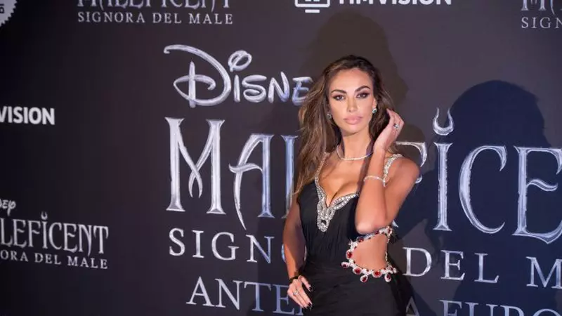 Mădălina Ghenea şi Catrinel Menghia au împărţit covorul roşu cu Angelina Jolie şi Michelle Pfeiffer. Ce ţinute de senzaţie au purtat cele patru graţii