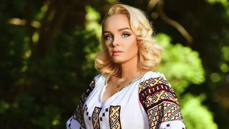 Drama neștiută a Mariei Constantin. Cântăreața de muzică populară a fost bătută de primul soț, cu copilul în brațe: „M-a dat cu capul de maşină!”