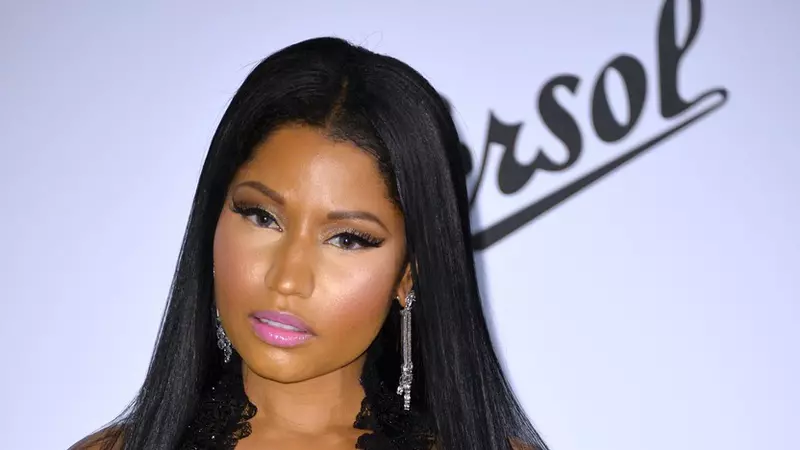 Nicki Minaj s-a măritat, în secret, cu producătorul Kenneth Petty. Modul în care și-au anunțat căsătoria este unic!