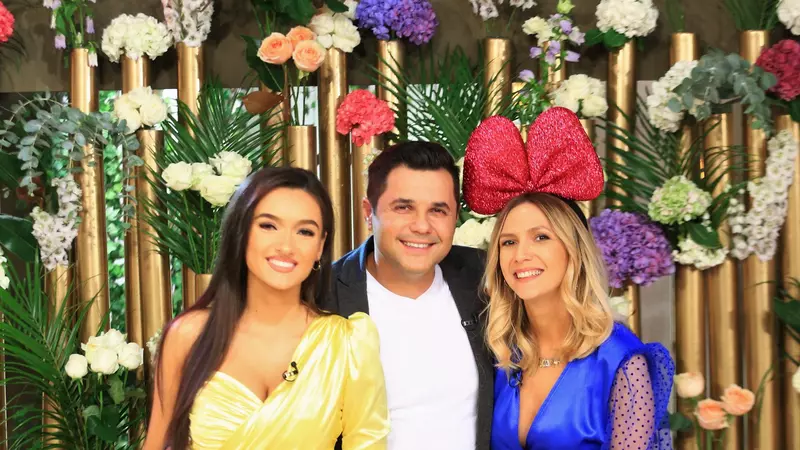 Detalii din culise. Cum se înțelege Adela Popescu cu noua colegă, Viviana Sposub: ”Nu ne știam înainte”