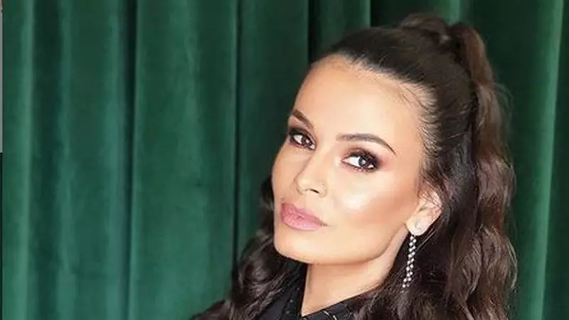 Ce intervenții estetice vrea să facă Anca Serea. Răspunsul medicului a fost memorabil: ”Ai osatura Angelinei Jolie”