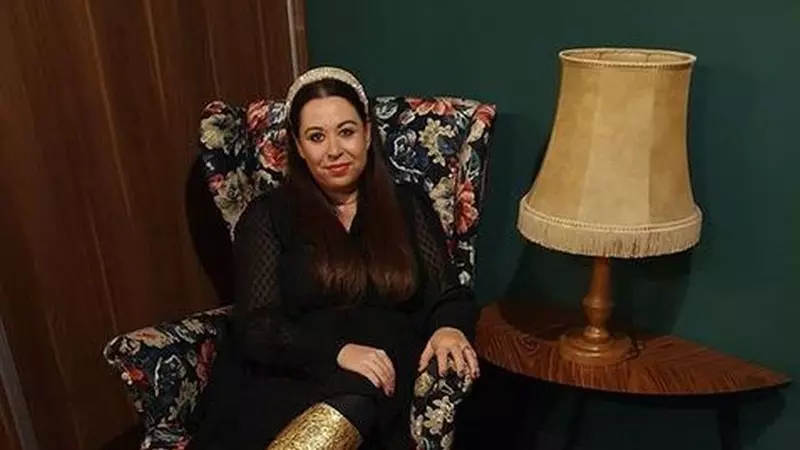 Oana Roman și-a luat mobilă din lemn masiv pentru casa de 160 000 de euro. Cum arată dormitorul matrimonial și cel al copilului