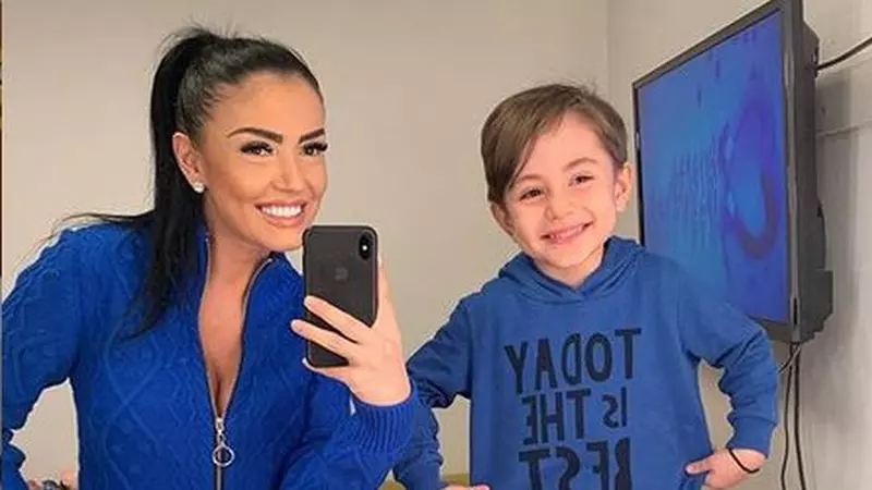 Andreea Mantea, momente de panică la Istanbul. A ajuns de urgență la spital cu băiețelul ei: ”David nu reacționa la medicamente”
