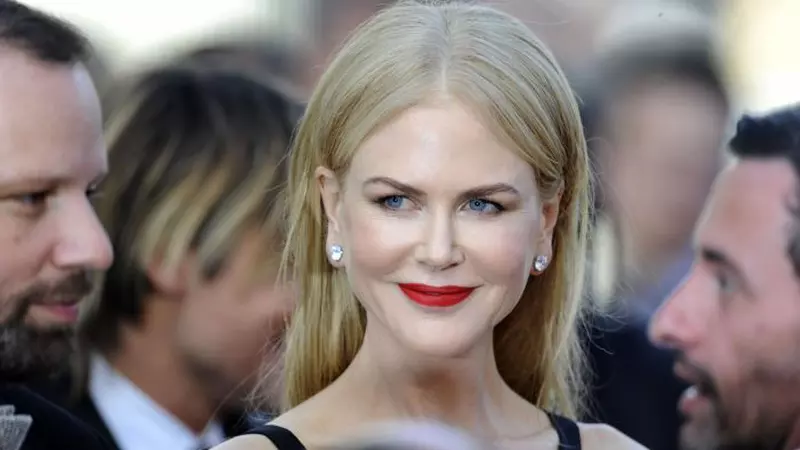 Nicole Kidman jură că nu a făcut operații estetice, dar nu mai seamănă deloc cu ea! La 52 de ani, e total schimbată!
