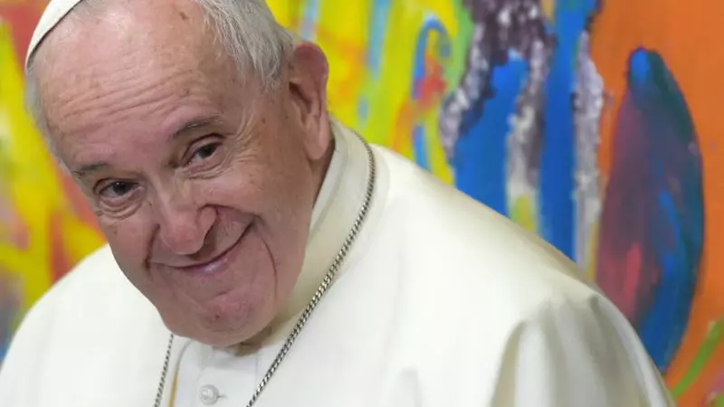 Viața neștiută a lui Papa Francisc. În tinerețe, a avut probleme mari de sănătate și a lucrat ca paznic într-un bar de noapte