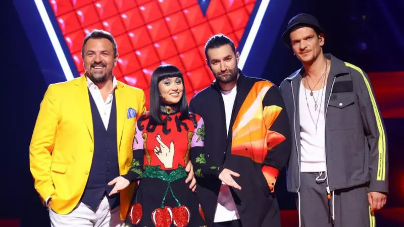 Cine este Andi Tolea, concurent în echipa Smiley la Vocea României. Va cânta pentru mama lui, care nu mai e în viață