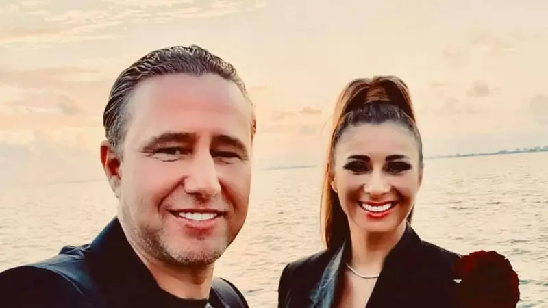 Anamaria Prodan și Laurențiu Reghecampf revin pe micile ecrane cu un reality show. Au semnat un  contract de 150.000 de euro