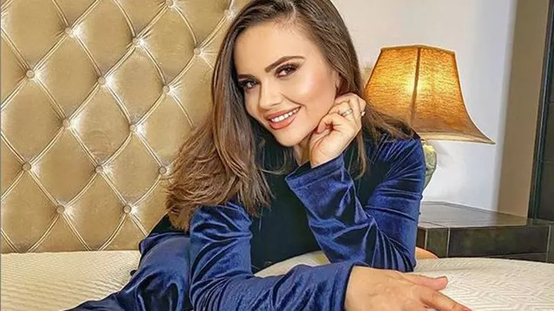 Cine este Cristina Șișcanu, de la ”Survivor”. Soția lui Mădălin Ionescu a trăit până la 35 de ani cât alții într-o viață!