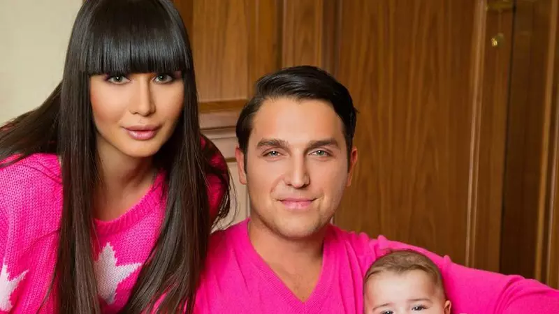 Elena Băsescu și Bogdan Ionescu, împreună de ziua fiului lor. Traian Jr. a împlinit 5 ani