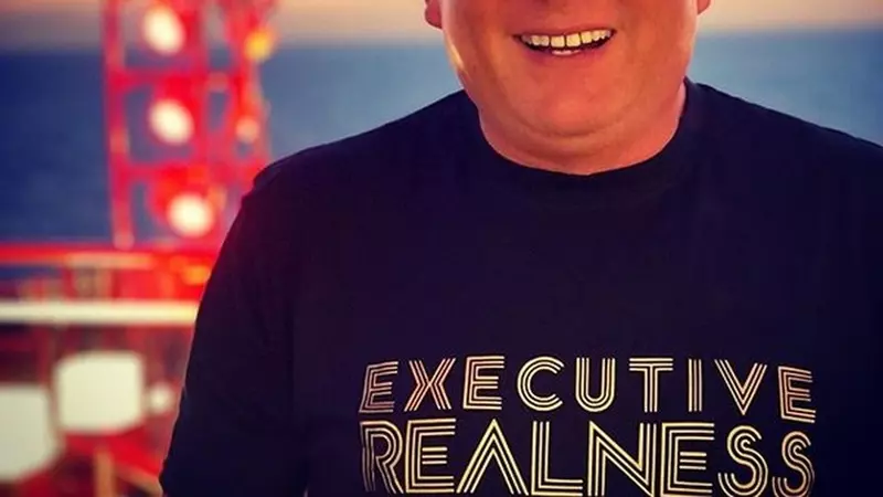 Cine este și cum arată iubitul lui Leonard Miron. Cei doi formează un cuplu de 18 ani, iar Miguel i-a fost aproape în lupta cu cancerul