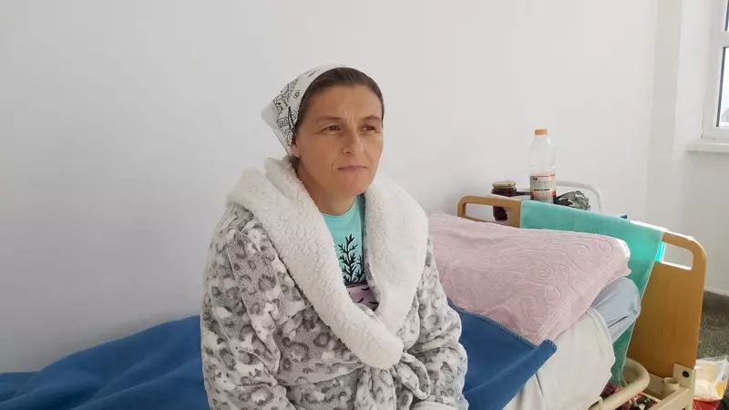 Ea este femeia cu cei mai mulţi copii din România! Are 42 de ani şi 20 de copii: „E minunat, suntem o familie unită!”