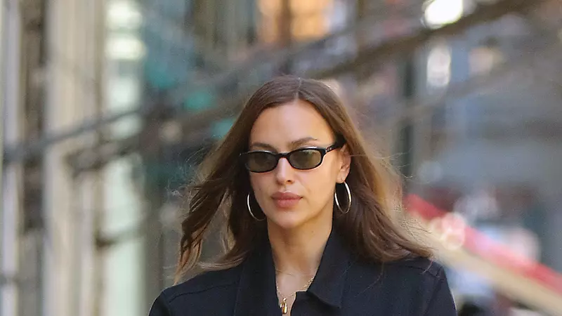Irina Shayk a vorbit despre viața de mamă singură, după despărțierea de Bradley Cooper: „Am zile în care simt că mă prăbuşesc”