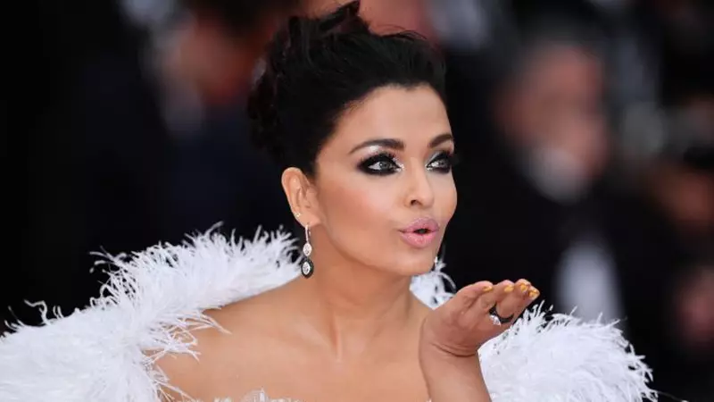 Drama uitată a celei mai frumoase femei din lume. Aishwarya Rai a avut o relație abuzivă cu celebrul Salman Khan, iubitul Iuliei Vântur