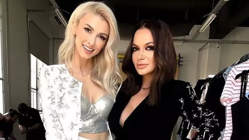 EXCLUSIV! Fotografii nemaivăzute cu Andreea Bălan și Andreea Antonescu din adolescență. Atunci erau două puștoaice inocente, acum au mari probleme în amor