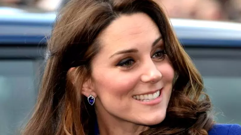 Kate Middleton a strălucit la premiile BAFTA într-o rochie de acum... 7 ani!