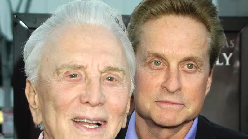 Kirk Douglas a murit. Legendarul actor de la Hollywood avea 103 ani