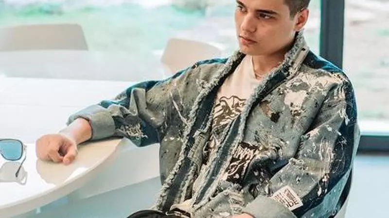 Selly a semnat contractul cu ProTV. Ce emisiune va prezenta alături de Andi Moisescu