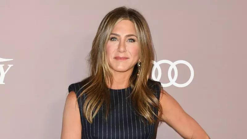 Jennifer Aniston, detalii dureroase despre copilăria ei: „Nu vreau să mai simt asta”
