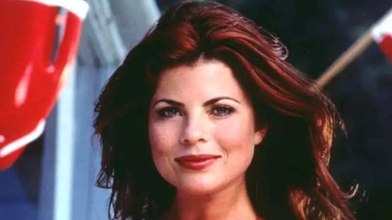 Yasmine Bleeth, bomba sexy din Baywatch, transformare şocantă! Cum arată la 17 ani de când a renunţat la actorie