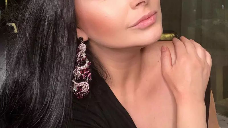 Gabriela Cristea ține dietă, dar gătește non-stop, acasă. Vedeta te învață cum să faci pâine cu cartofi: ”Vă aștept în bucătăria mea”