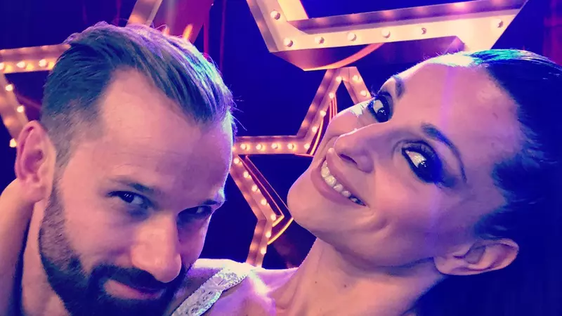 Cine sunt concurenții pentru care Mihai Petre a dat Golden Buzz la "Românii au talent". Gimnasta de origine franceză s-a antrenat cu Nadia Comăneci!