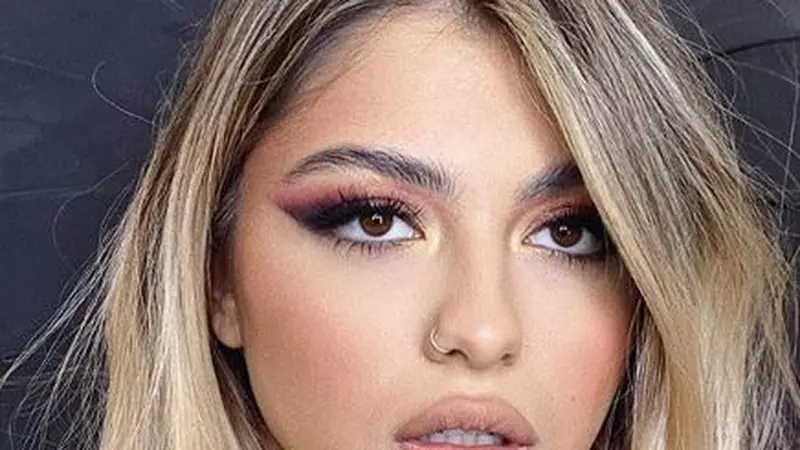 Irina Deaconescu nu a fost susținută de nimeni când a început să posteze pe YouTube: ”Selly îmi spunea că visez foarte mult”