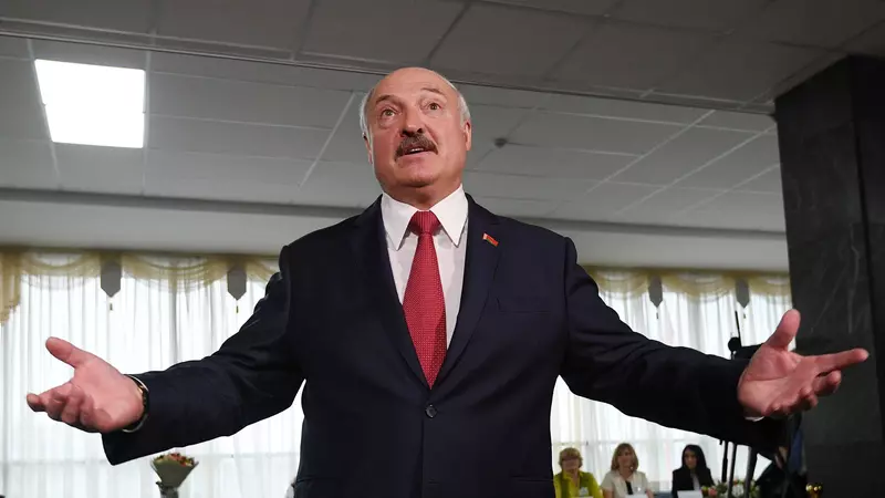 Preşedintele care refuză măsurile de izolare și sfidează coronavirusul: "Este doar o nouă psihoză. Lumea civilizată înnebuneşte. Mai bine să mori în picioare decât să trăieşti în genunchi!"