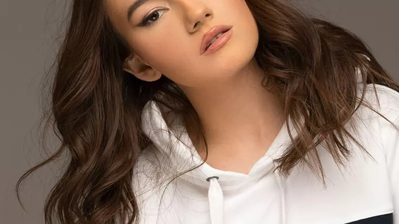 Mimi, primul vlogger din România care a ajuns la 1 milion de followers pe Instagram: "La 25 de ani o să lucrez ca regizor în studiourile Universal și o să fiu cerută în căsătorie"