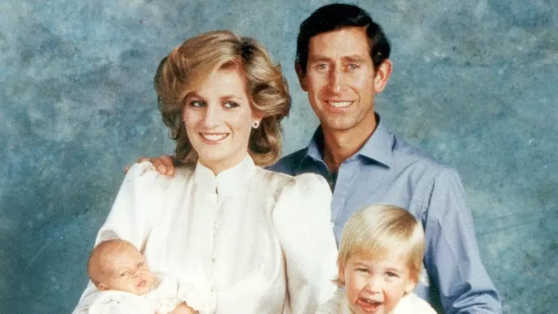 Secrete dureroase ies la iveală. Replica incredibilă a Reginei Elisabeta când Prințesa Diana i-a spus că Charles o înșală