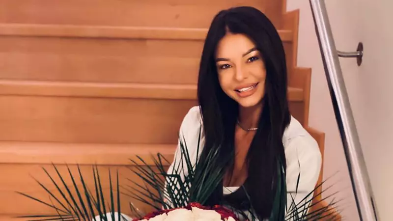 Ana Mocanu a sfidat legea. Fosta asistentă TV și-a serbat ziua de naștere alături de preteni, în plină pandemie de coronavirus