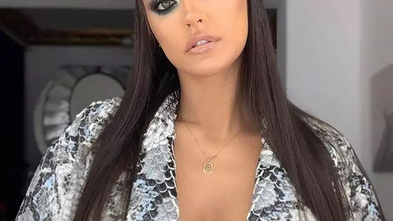 Cum arată Antonia nemachiată. Are un ten impecabil, însă comite o greșeală ce ar putea să o coste grav pe viitor: "Trebuie să fiu  sinceră, uneori..."