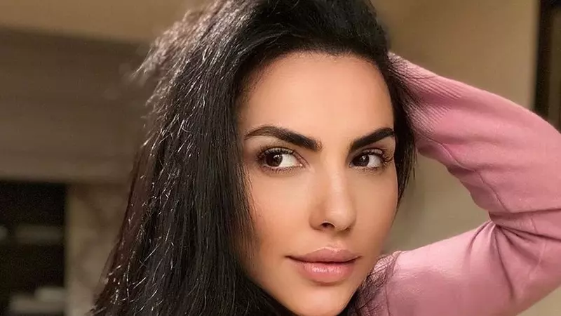 Lavinia Pârva ține o dietă care o va ajuta să slăbească 4 kg într-o lună. Cum și-a propus soția lui Ștefan Bănică să arate perfect: a publicat regimul, detaliat!