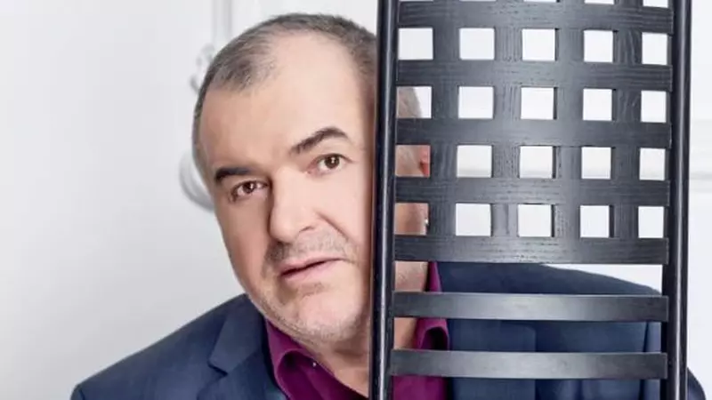 În plină pandemie, Florin Călinescu s-a autoizolat la ferma sa din Argeș: ”Am o gospodărie cu purcei, rațe, bibilici, gâște”