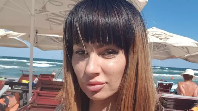 Roxana Marinescu, prima vedetă din România diagnosticată cu Covid-19. Fostul „iepuraș” Playboy a ajuns la Matei Balș