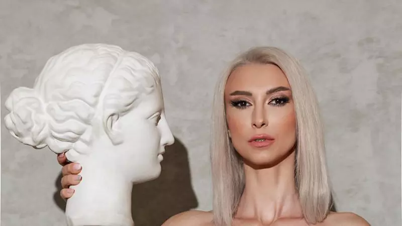 Andreea Bălan o pune la punct pe Misty. Replica artistei, după ce a fost atacată de iubita lui Keo: ”Să tacă și să rămână acolo în anonimat”