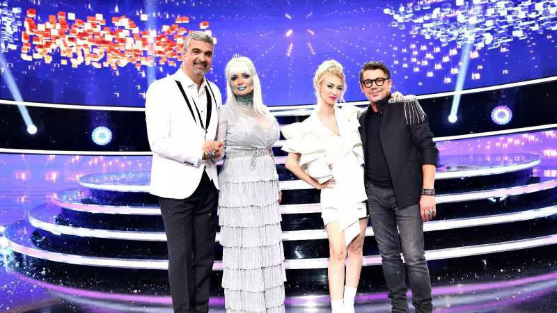 Andreea Bălan și Cosmin Seleși, primele declarații, după ce Marcel Pavel a fost confirmat pozitiv cu COVID-19. Cum a început totul: "Sunt 9 persoane infectate în staff-ul emisiunii Te cunosc de undeva"