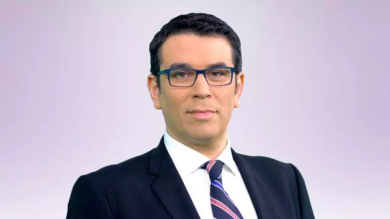 Prezentatorul de la Digi24, Cosmin Prelipceanu, a fost implicat într-un accident de mașină. Va lipsi de pe micul ecran o perioadă: ”Doctori buni au avut grijă de mine”