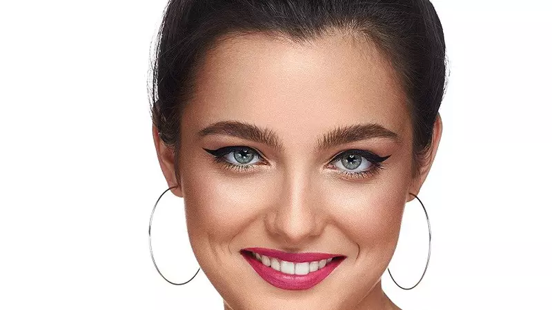 Alexia Eram, schimbare de look surprinzătoare. Fanii au confundat-o cu Antonia