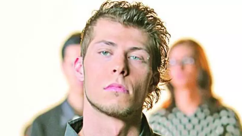 Îți mai aduci aminte de Șopârlă de la Animal X? Cum arată și ce face Alexandru Sebastian Şalaman acum: s-a recăsătorit și s-a mutat din România