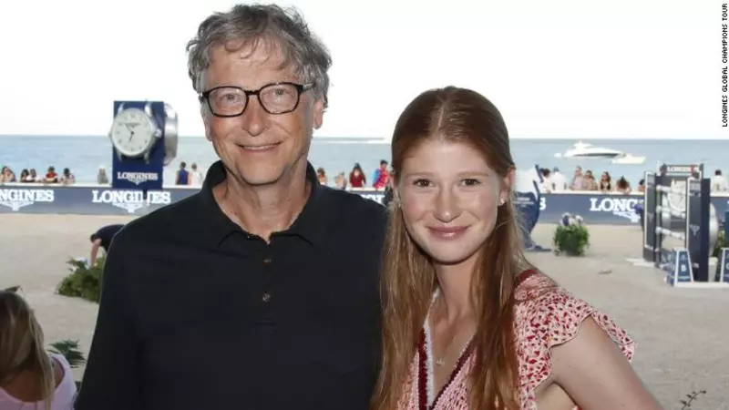 Fiica lui Bill Gates vorbește despre educația strictă primită de la tatăl ei miliardar: "Când eram copil, îmi vorbeau mereu ca și cum aș fi fost adult și nu evitau discuțiile dificile"