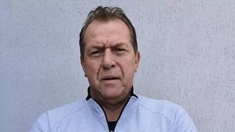 De ce a divorțat Helmut Duckadam, după aproape trei decenii de căsnicie. S-a însurat apoi cu o femeie mult mai tânără: "Se scria că actuala soție umblă după banii mei, dar nu aveam"