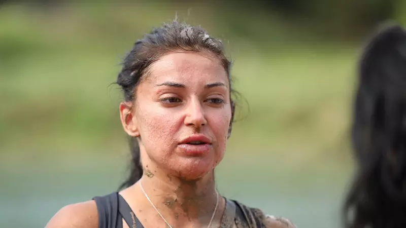 Elena Ionescu, despre greutățile pe care le-a întâmpinat în creșterea copilului, fără tatăl lui: „Mai bine mamă singură decât...”