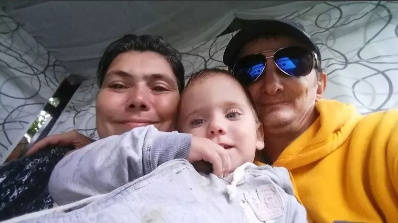 Cum arată acum Luca, băiețelul Ioanei Tufaru. Femeia este acuzată că își bate copilul: "Cel mai mult mă deranjează cei care îmi spun că sunt o mamă denaturată şi că îmi cresc copilul în mizerie"